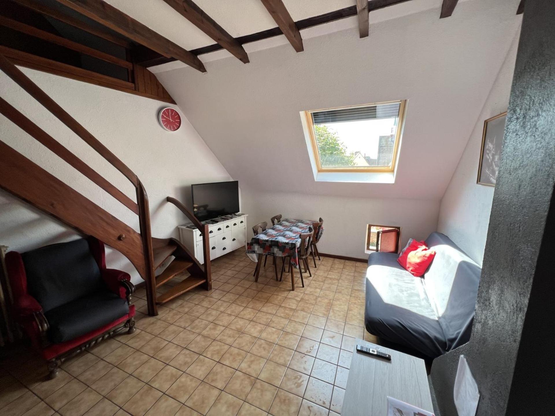 Gite Des 5 Cigognes Rouge Mittelwihr Exteriér fotografie